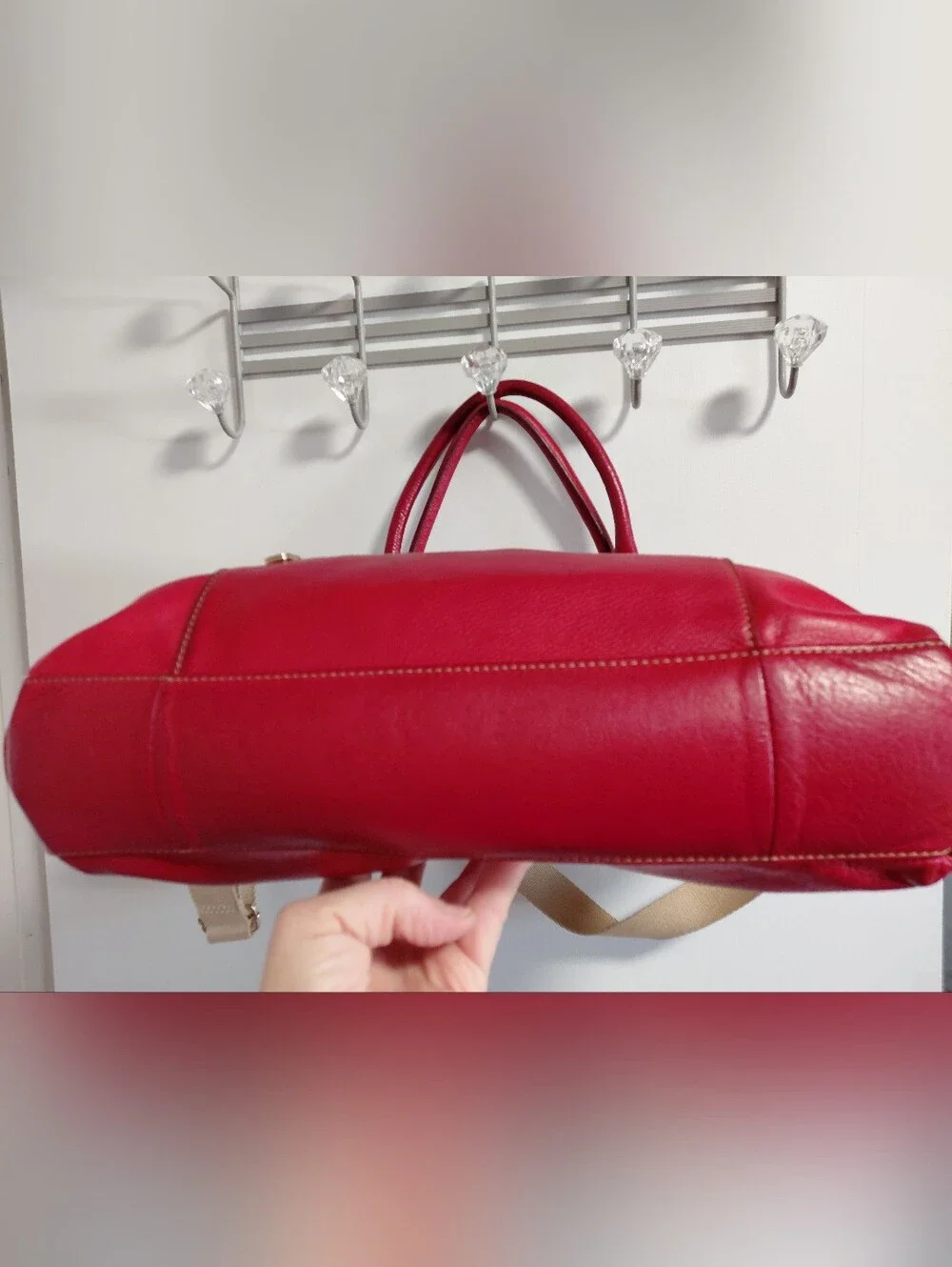Liz Claiborne Red Leather Work Computer Tote Bag With Gold Hardware